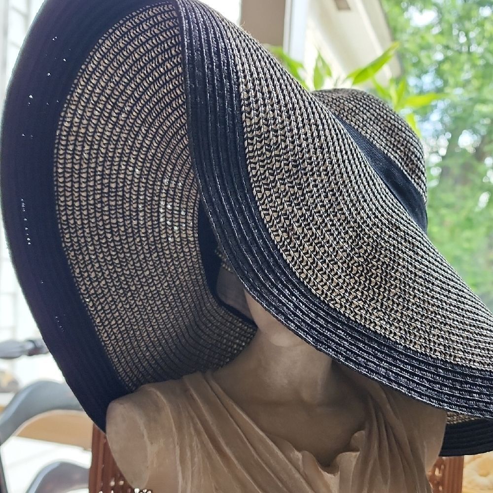 ***SOLD Do NoT BuYNicole Marciano 100% Straw Sun Hat Coastal Cowgirl
